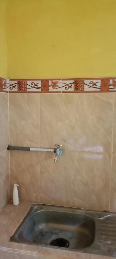 Agung Pring Homestay Batununggul Eksteriør billede